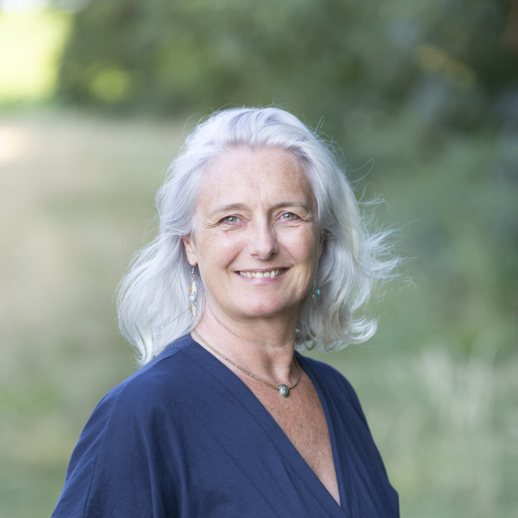portrait de Sophie Bleue énergéticienne sur Bordeaux